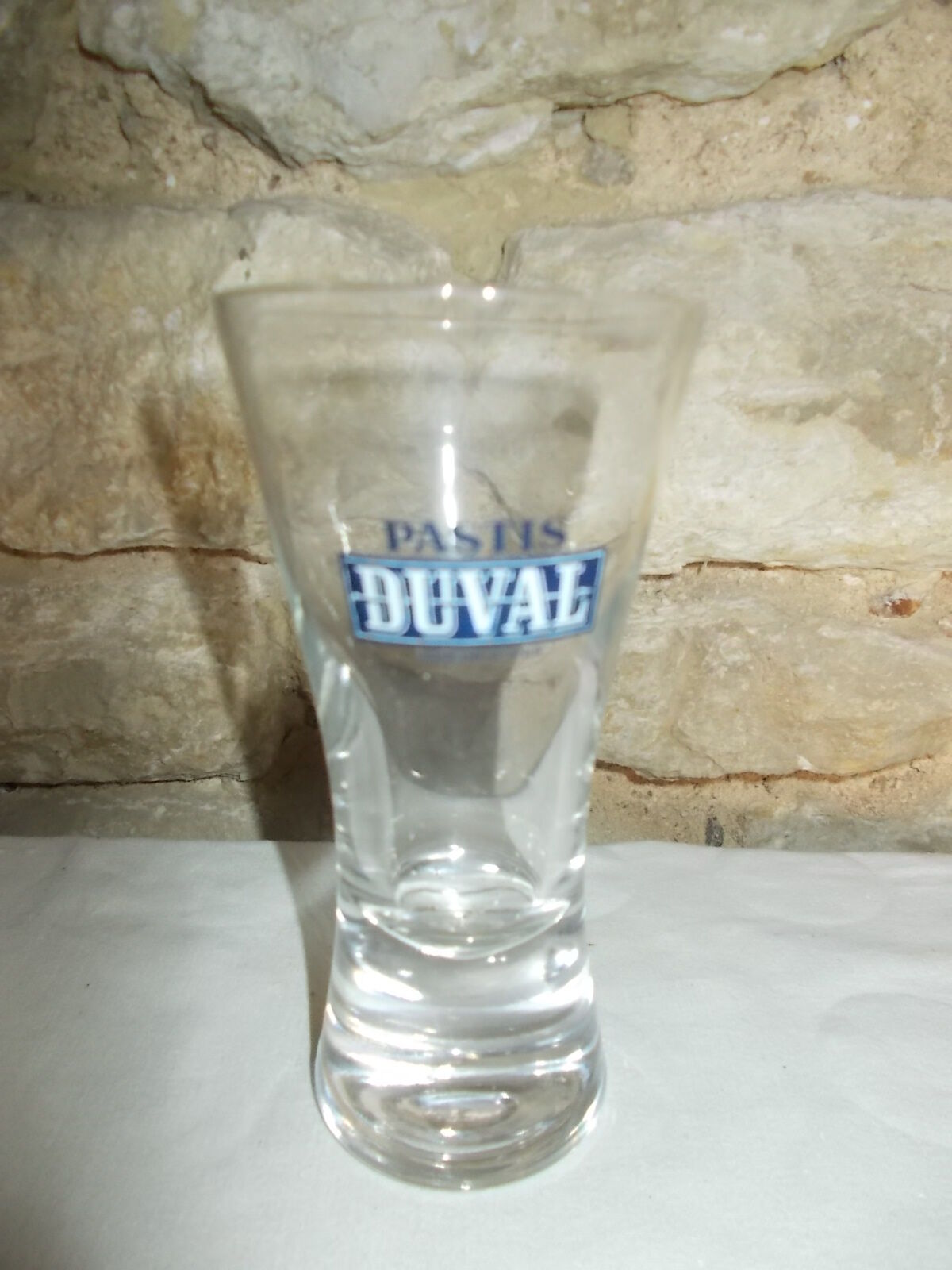Lot 6 glasses pastis duval bistro advertising