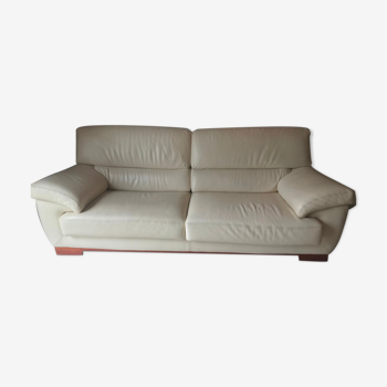 Sofa 3.5 places in leather