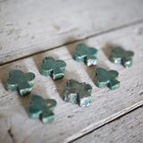 Green enamel knife holder