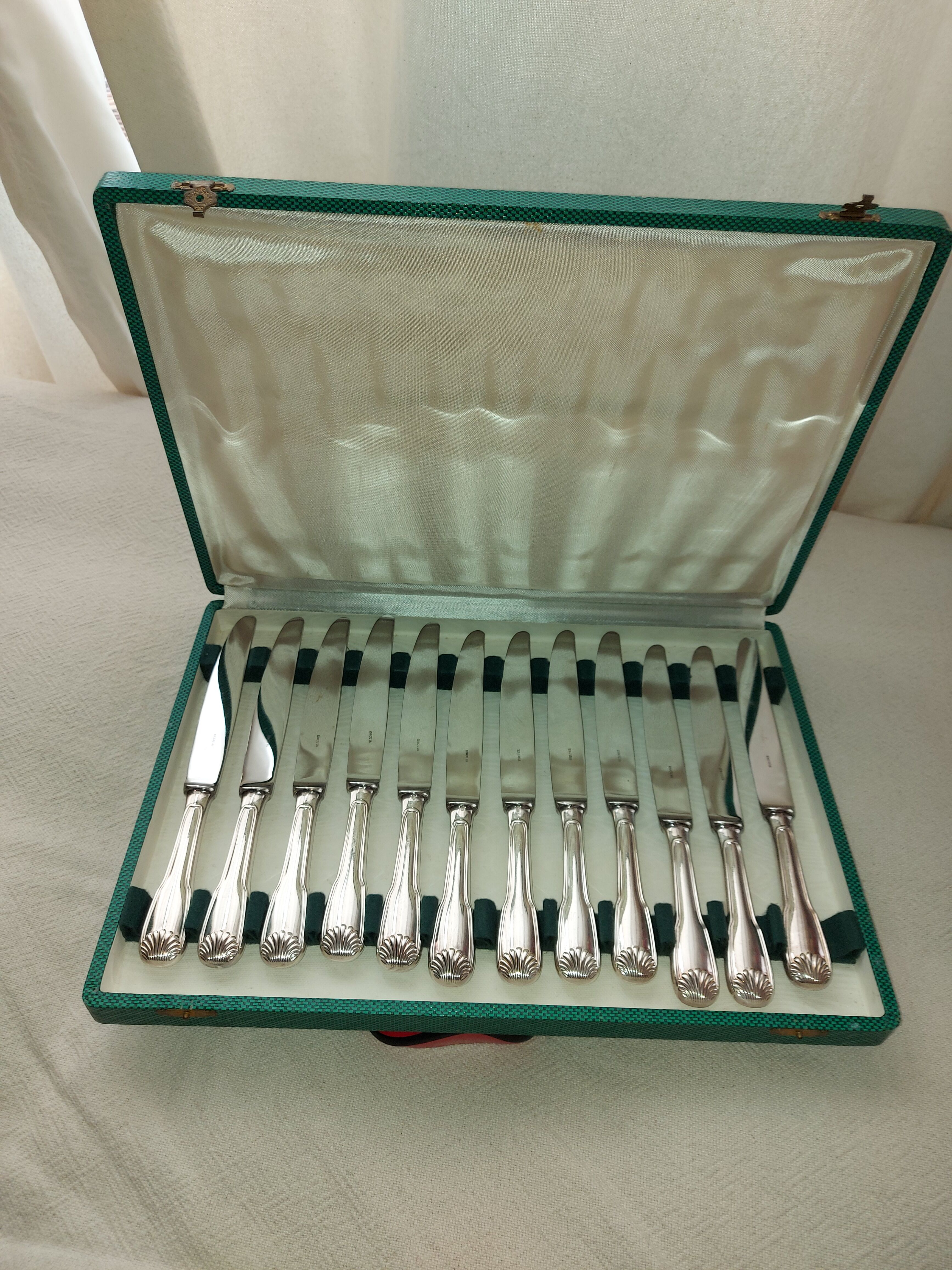 12 Silver Metal Ercuis Table Knives Box