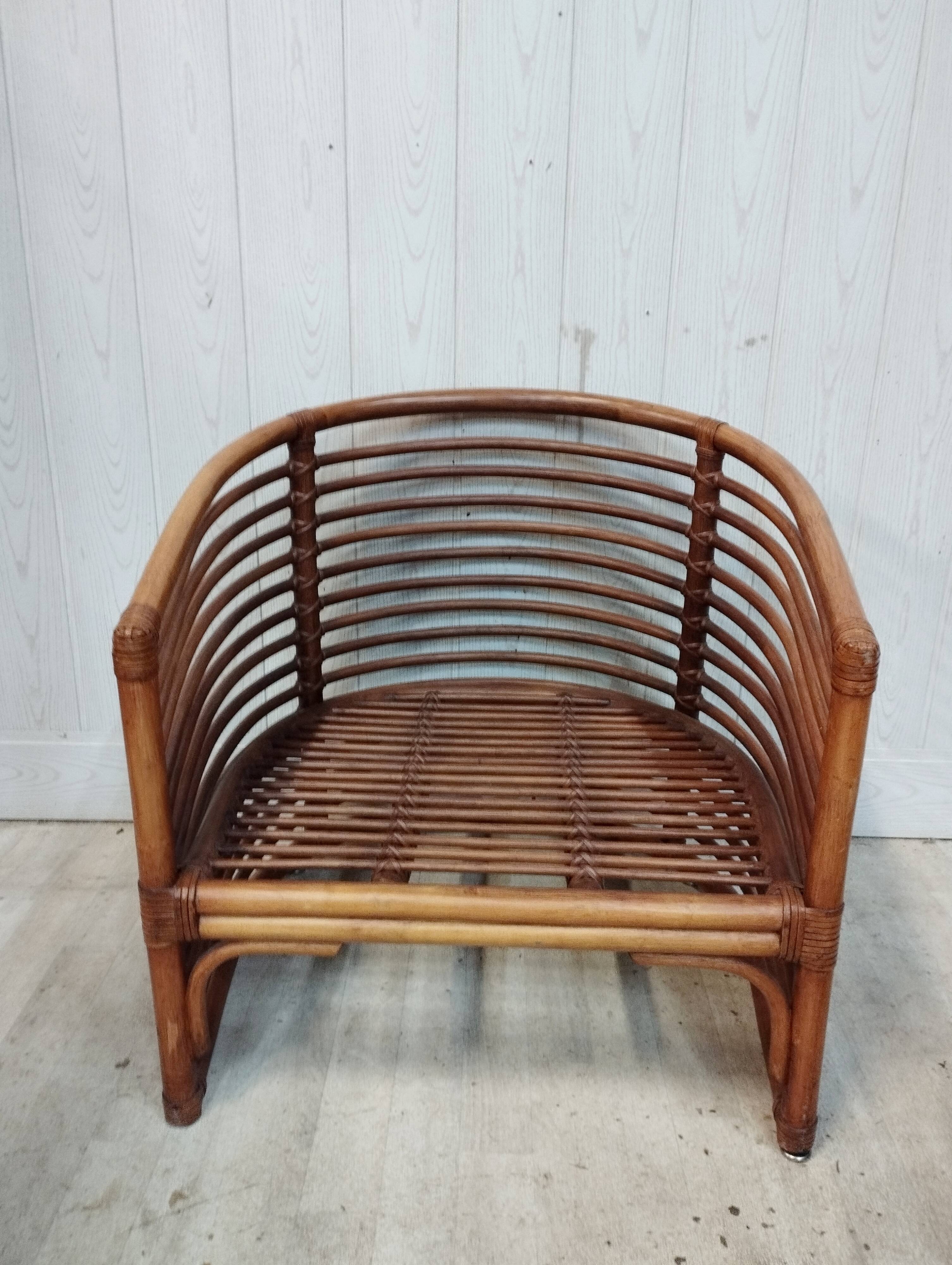 Bench and its bamboo and rattan armchair