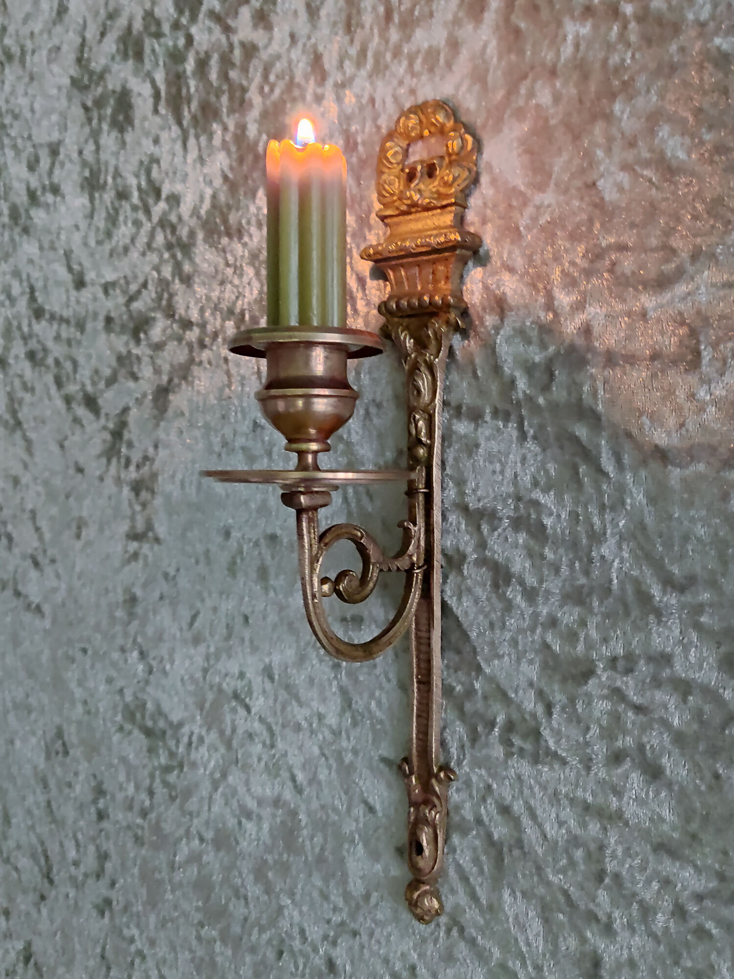 Wall candle holder in bronze and brass louis XVI style