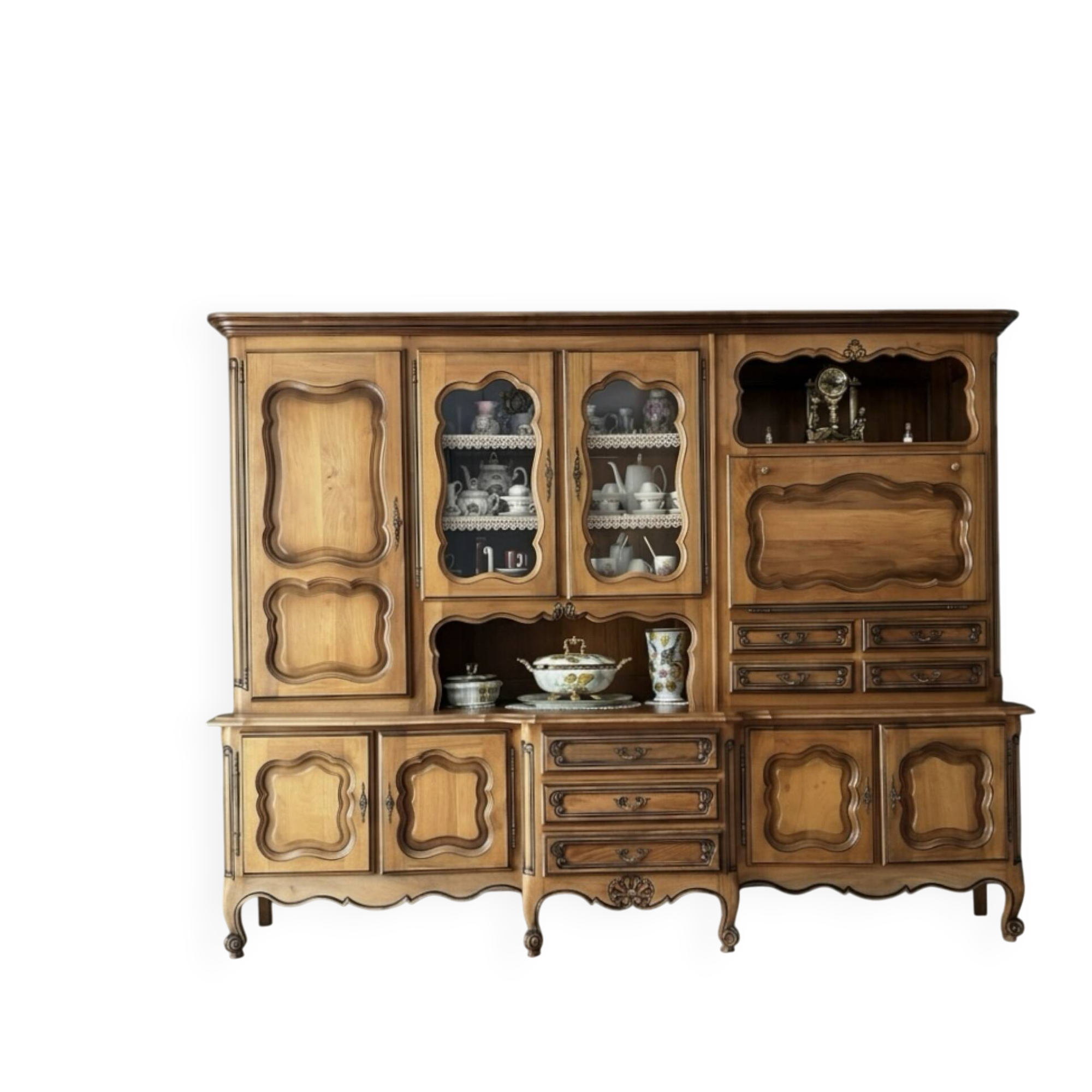 Regency style in solid walnut