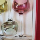 Box of 6 glasses with glass feet in colors of velles le chatel