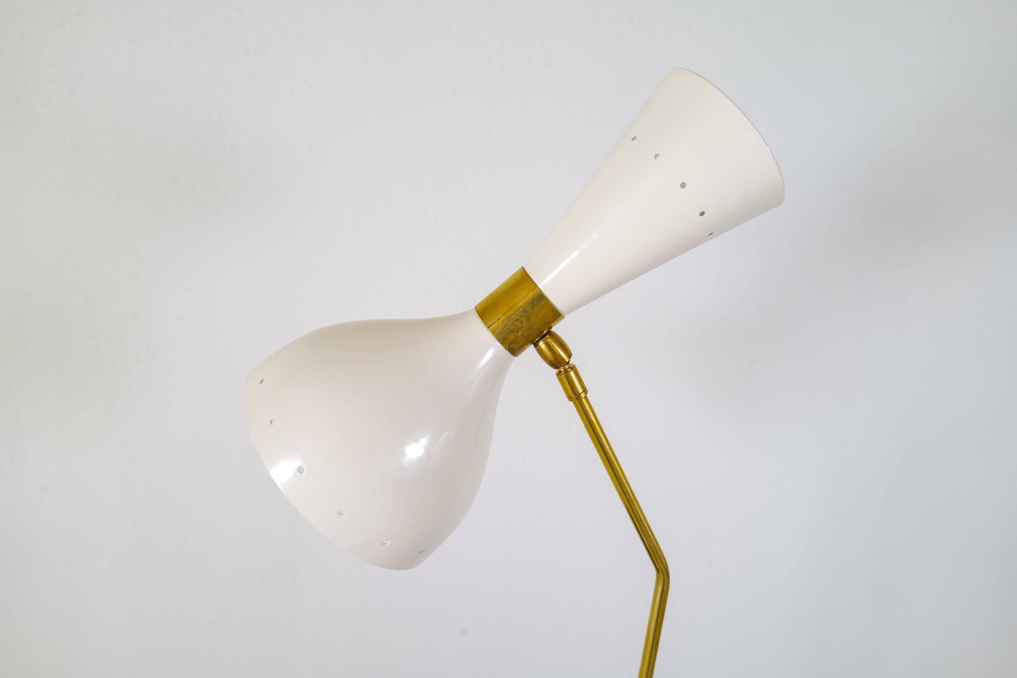 Modern Italian Table Lamp in Brass and Metal, Stilnovo Style
