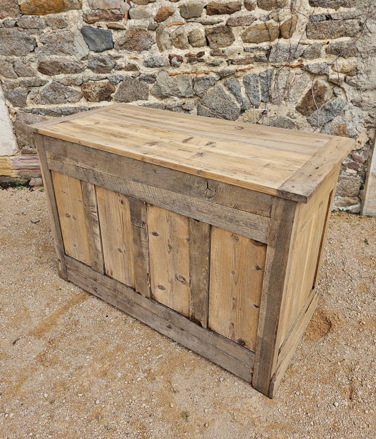 Trade furniture oak counter