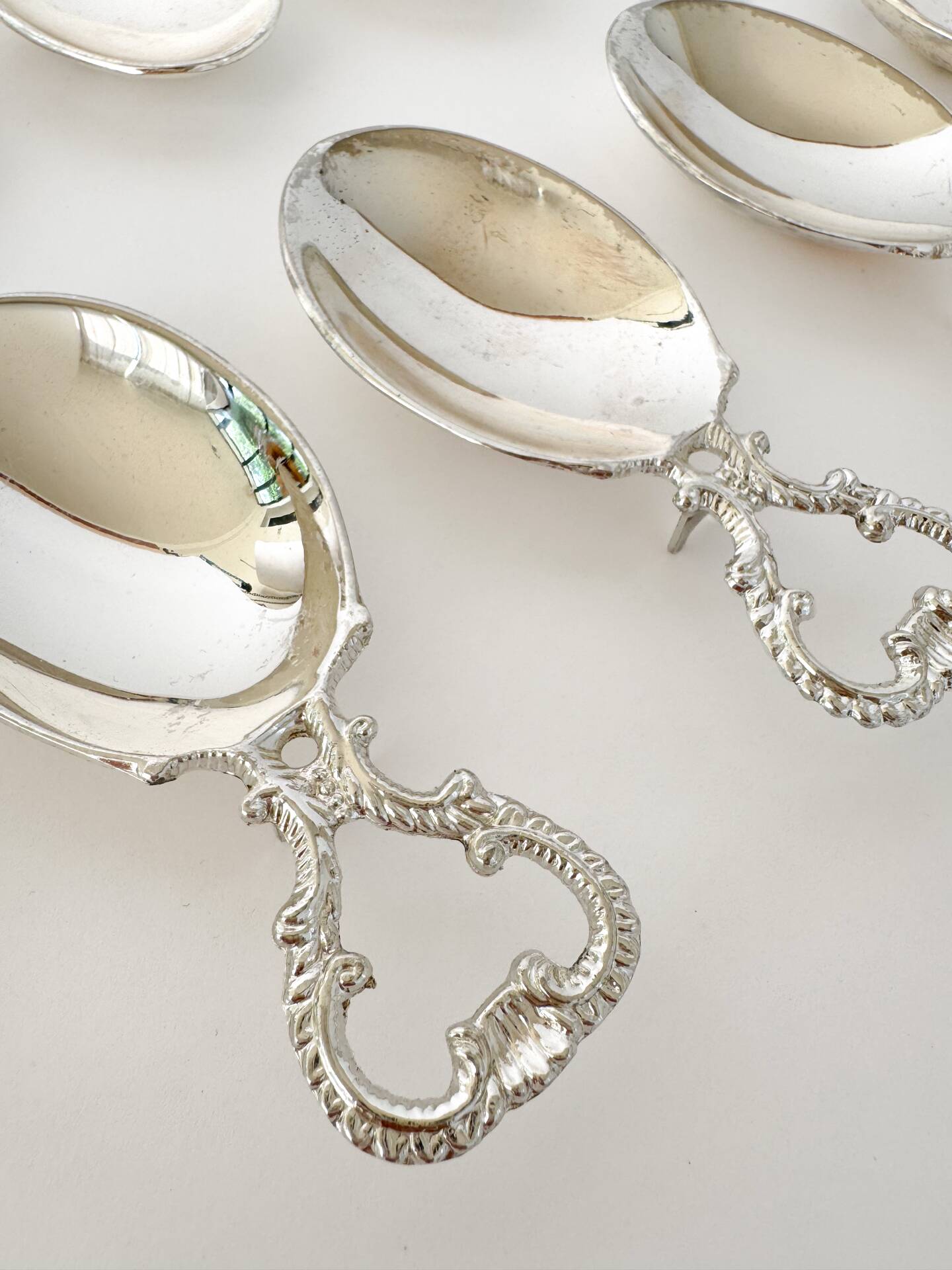 Ensemble de cuillères à amuse-bouche en argent vintage