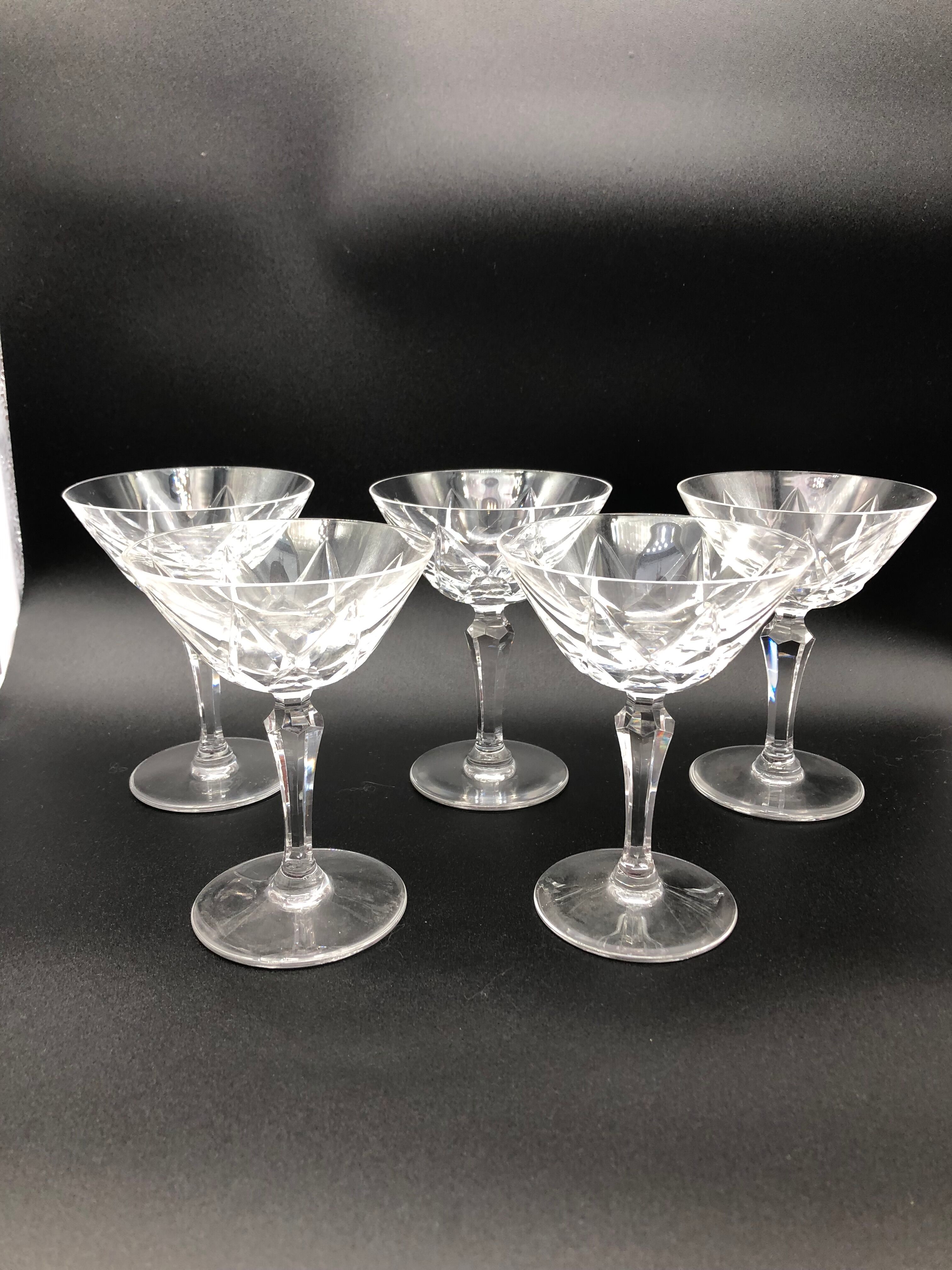 5 glasses of champagne in Saint Louis crystal signed Ardèche model