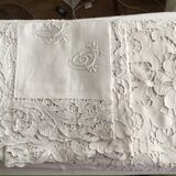 Linen adornment Richelieu OC