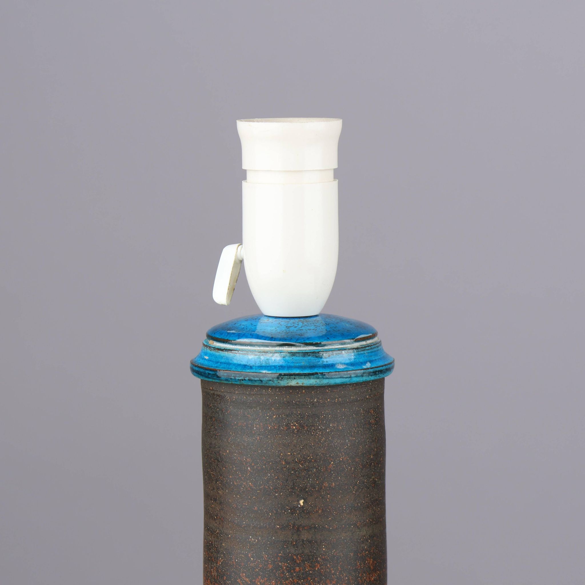 Nils Kahler table lamp in ceramic by Herman A. Kähler, Denmark, 1960 signed.