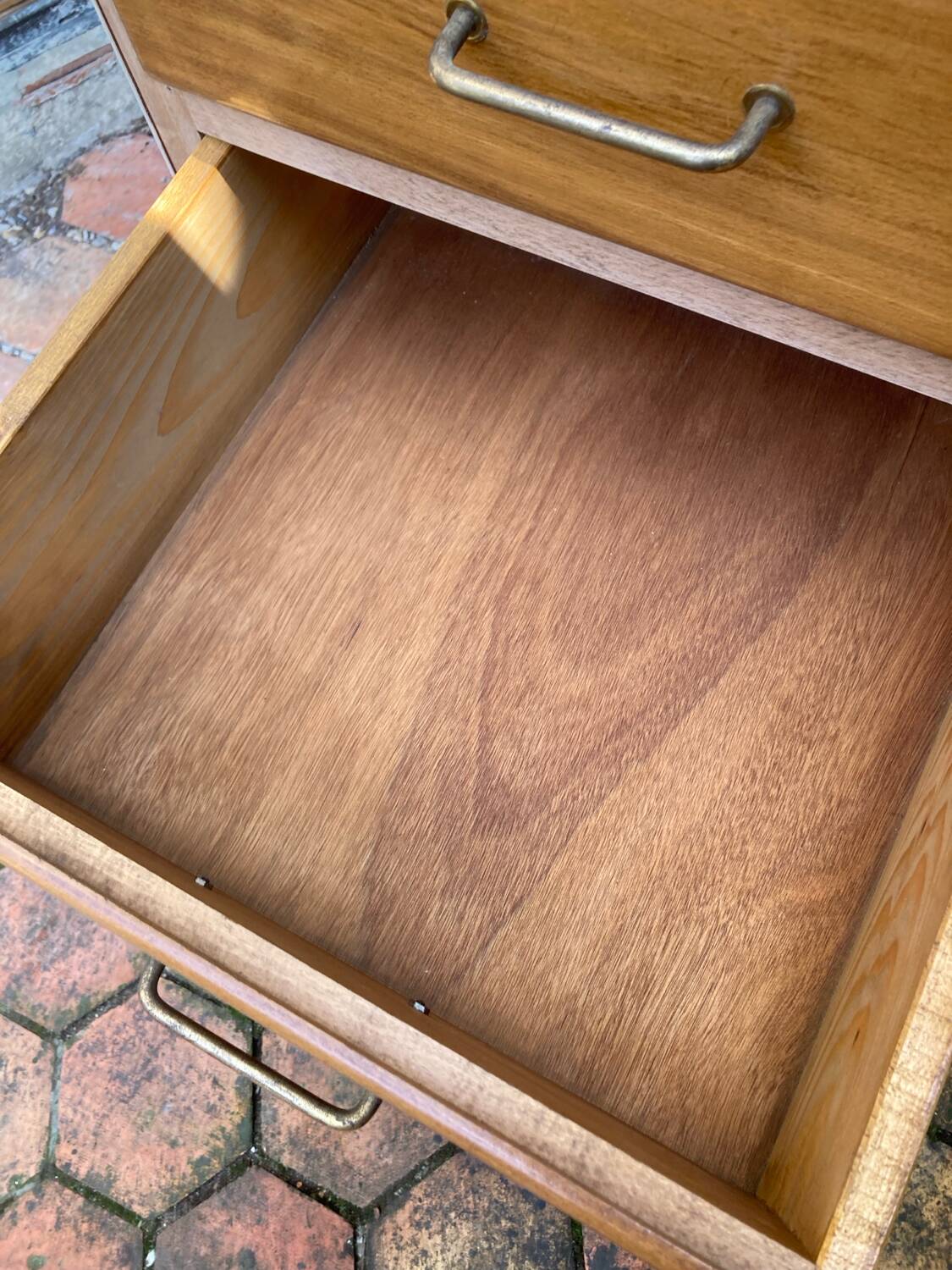 Vintage chest of drawers