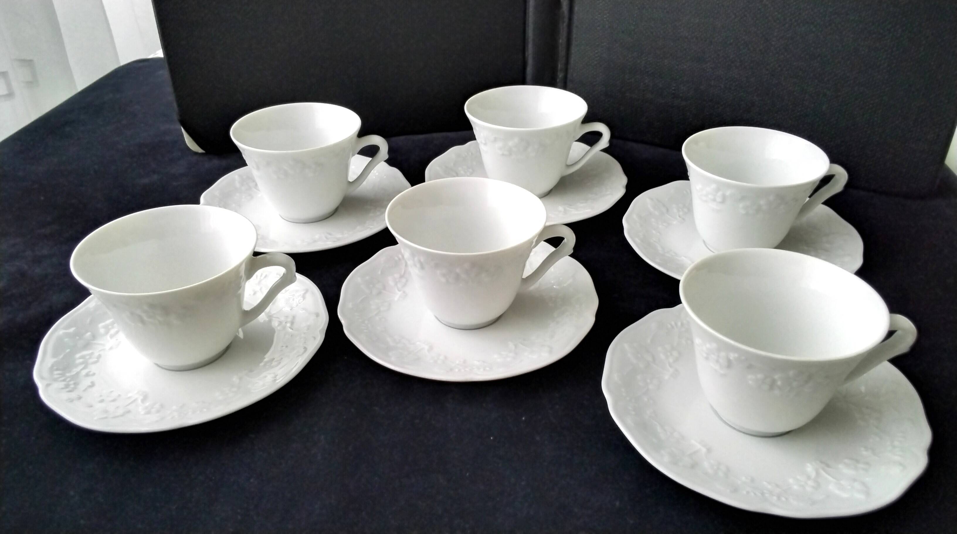 6 Tasses à café en porcelaine de Limoges