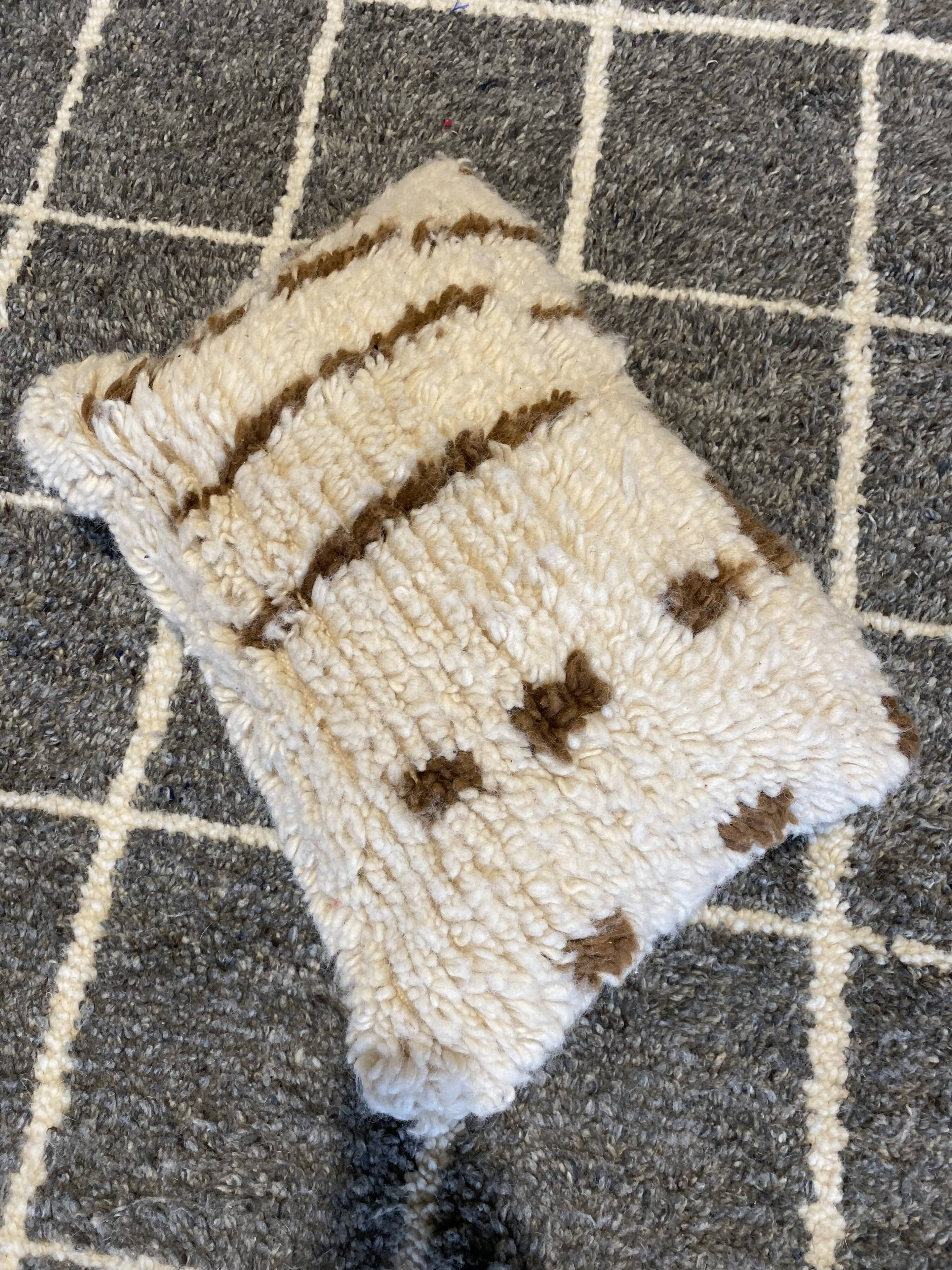 55x40 cm berber cushion