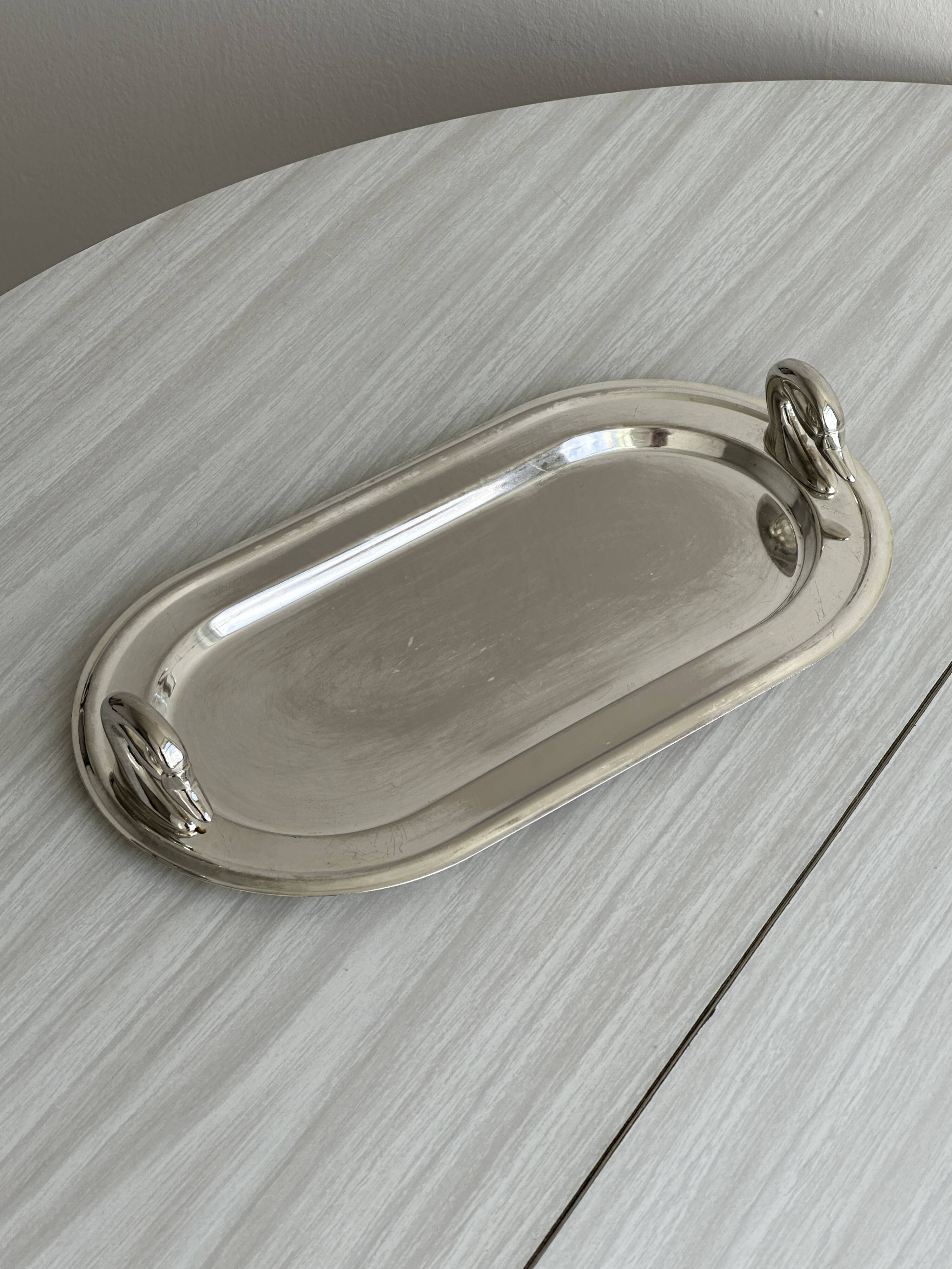 Stainless steel plate