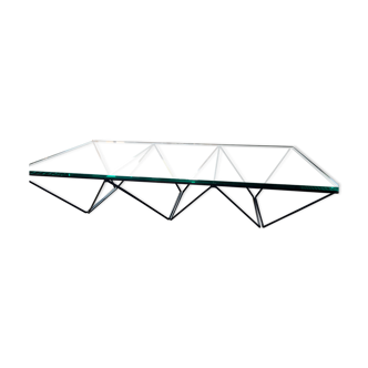 Alanda coffee table by Paolo Piva