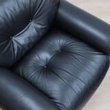 Pair of Mobil Girgi Sapporo armchairs black leather Italy 1970s