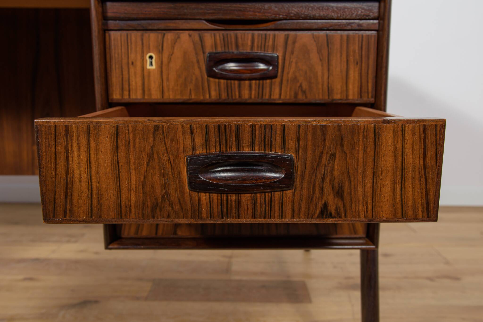 Large Mid-Century Freestanding Rosewood Desk, Denmark, 1960s