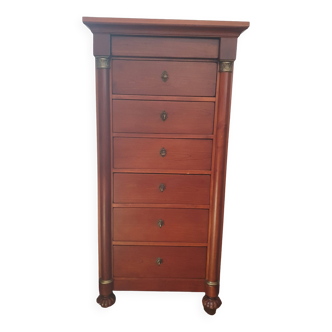 Chiffonier