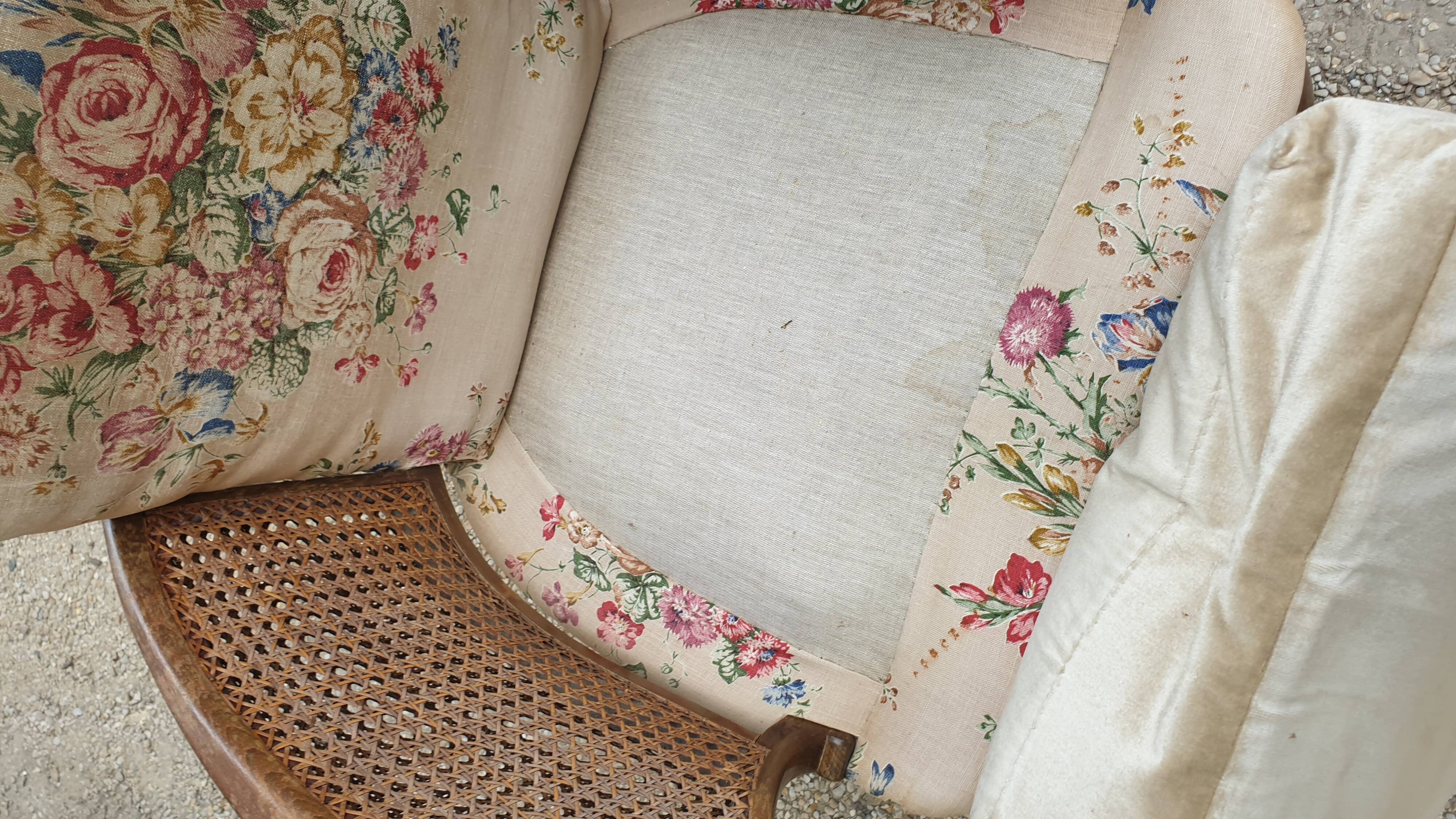 Pair of armchairs in walnut 1930