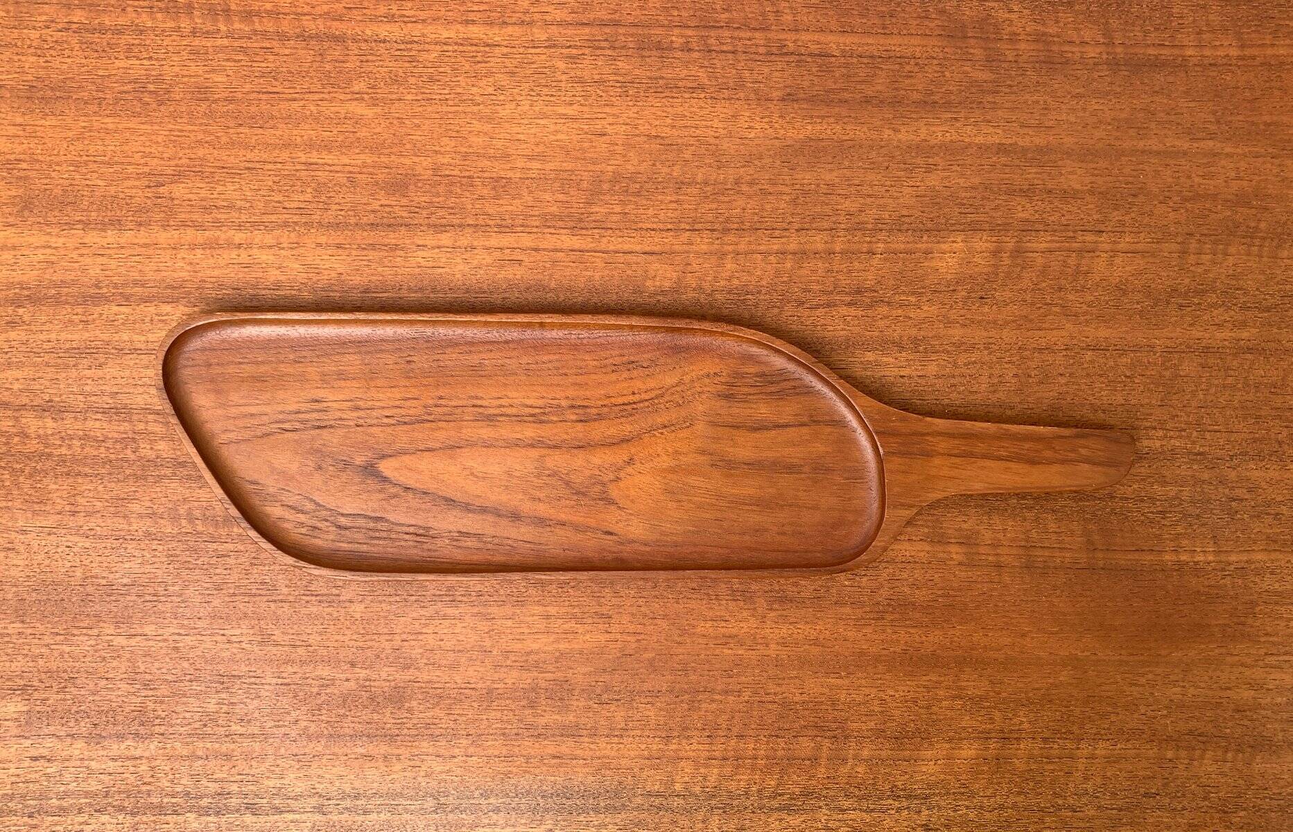Swedish teak bowl from the mid-century by Upsala Slöjd, 1960s.
