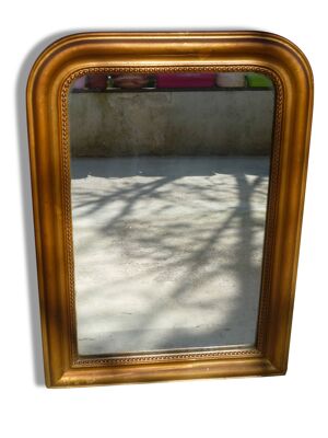 Miroir en peinture dorée