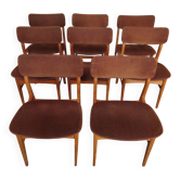 8 Svandinavian style chairs