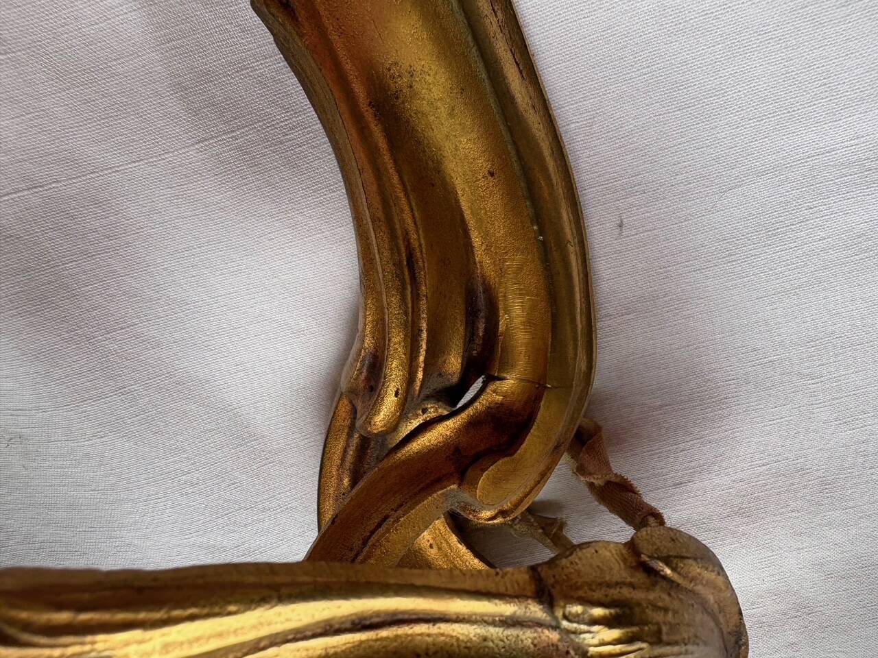 Pair of gilt bronze wall sconces, Louis XV rocaille style