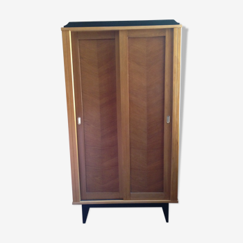 Sliding door cabinet