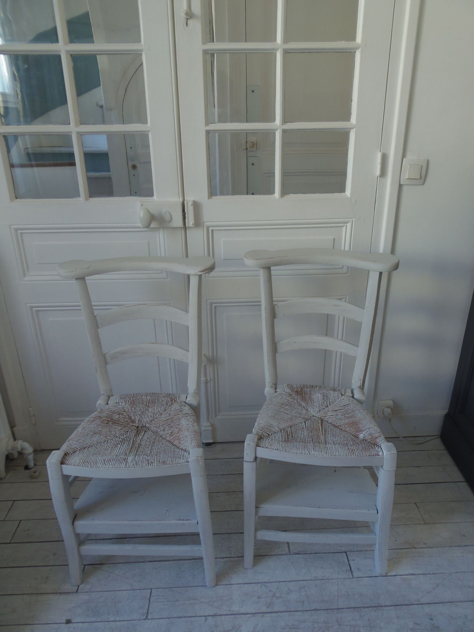 Pair of pray god patinated gray pearl waxed finish, seats mulched and bleached
