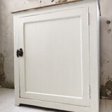 White pine confectioner