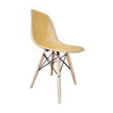 DSW chair by Charles and Ray Eames for Herman Miller