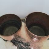 Duo de cache-pots en cuivre martelé