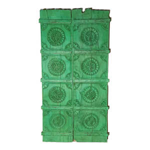 Porte ancienne verte en bois