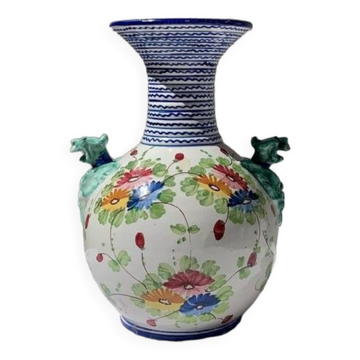 Vase antique, têtes de guépards, numéroté et tamponné