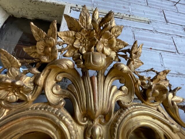 Oval Mirror Louis XV gilded wood