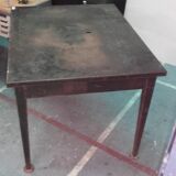 Table metal
