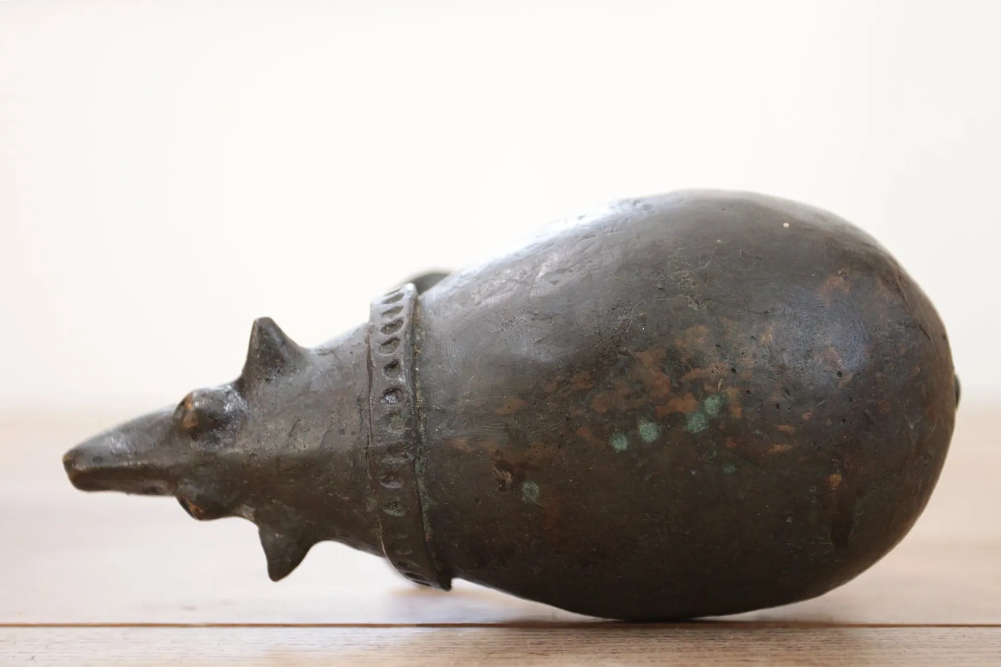 Bert Kiewiet – 'Het Tietenbeest', bronze fantasy creature, circa 1980