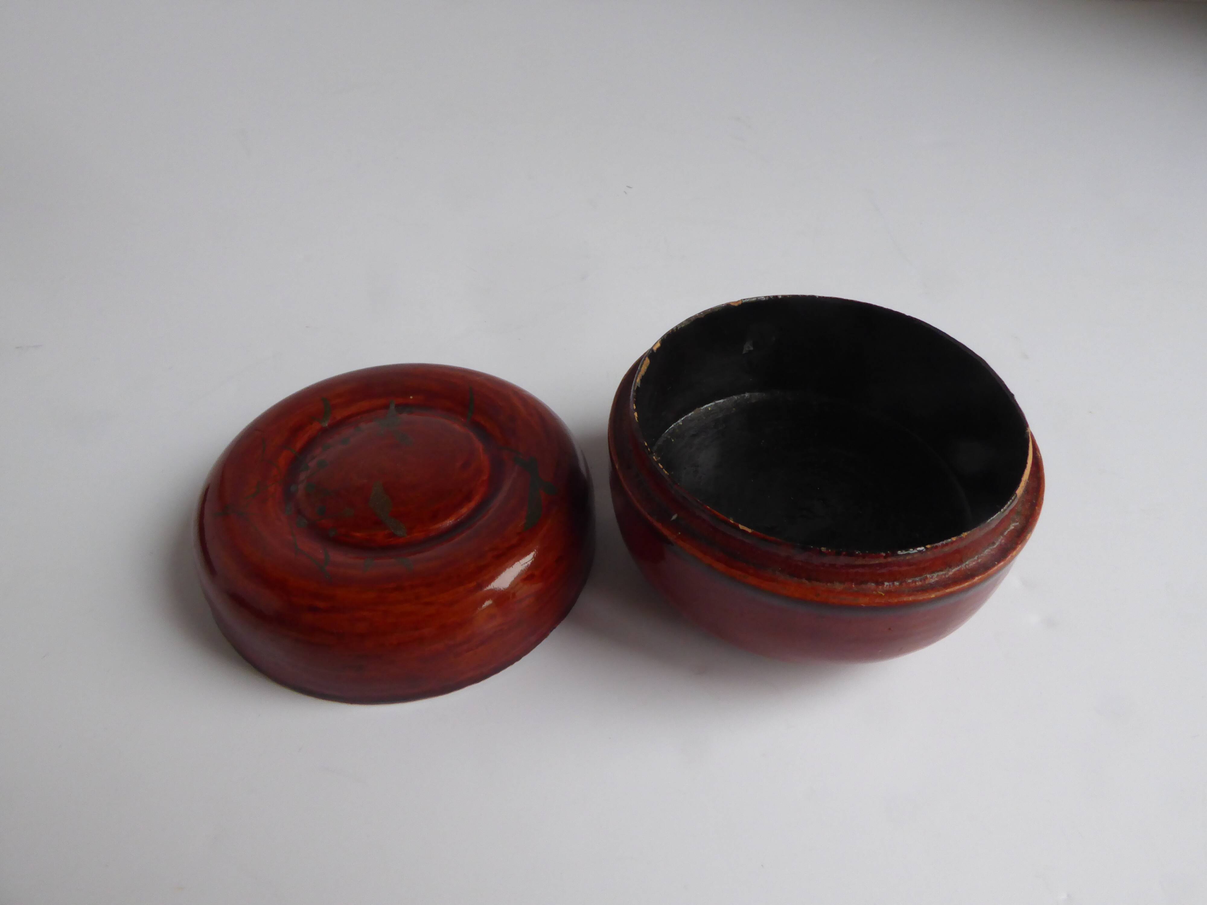 Lacquered wooden box Bouresche - Coeuillet