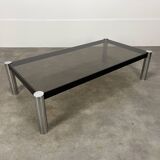 Table basse chrome et verre fumé années 70
