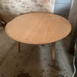 round coffee table