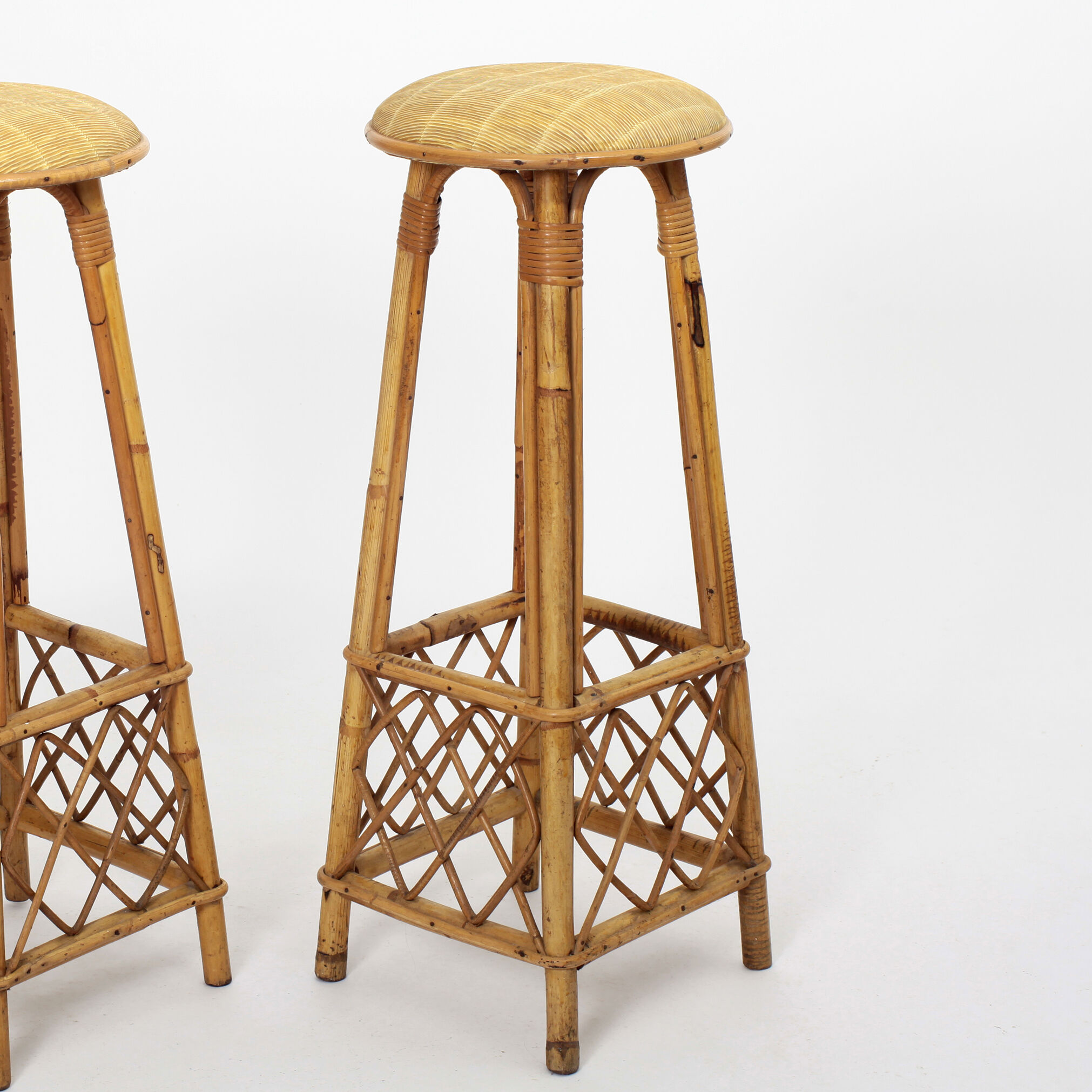 4 vintage rattan bar stools