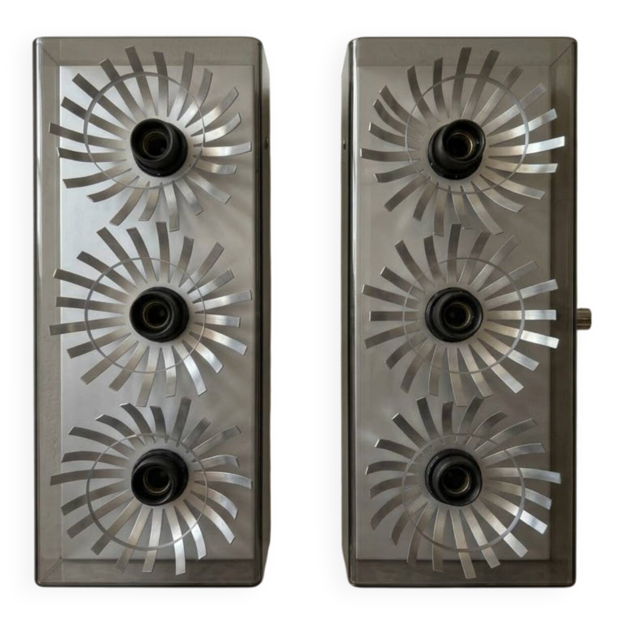 Paire d'appliques flower plexiglas circa 1970