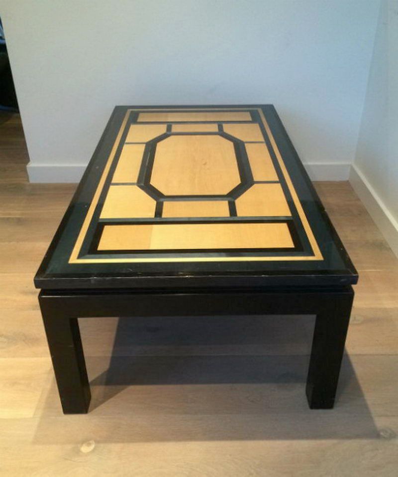 Beautiful coffee table lacquered in black, eggshell and blue