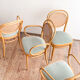 Ensemble de 4 chaises Thonet 215P en hêtre avec cannage d’origine et velour
