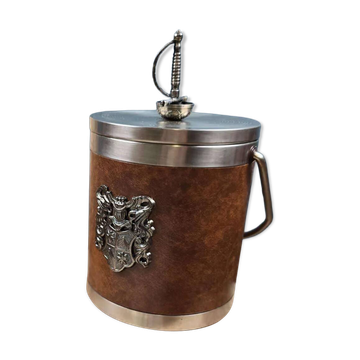 Seau à glace vintage chevalier – Blason et poignée épée – Années 60-70