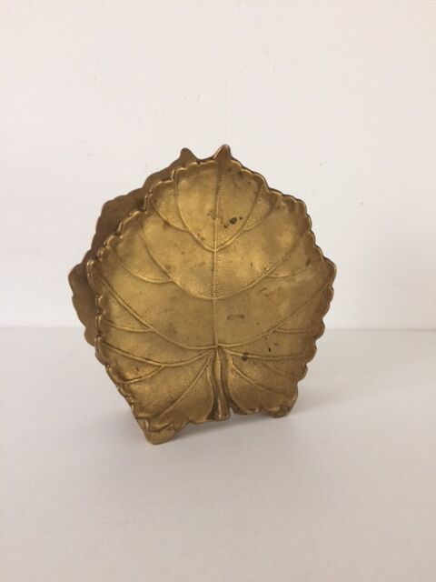 Mail holder, solid brass leaf 1970