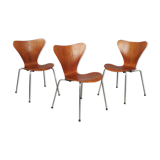 Lot de 3 chaises modèle "3107" par Arne Jacobsen