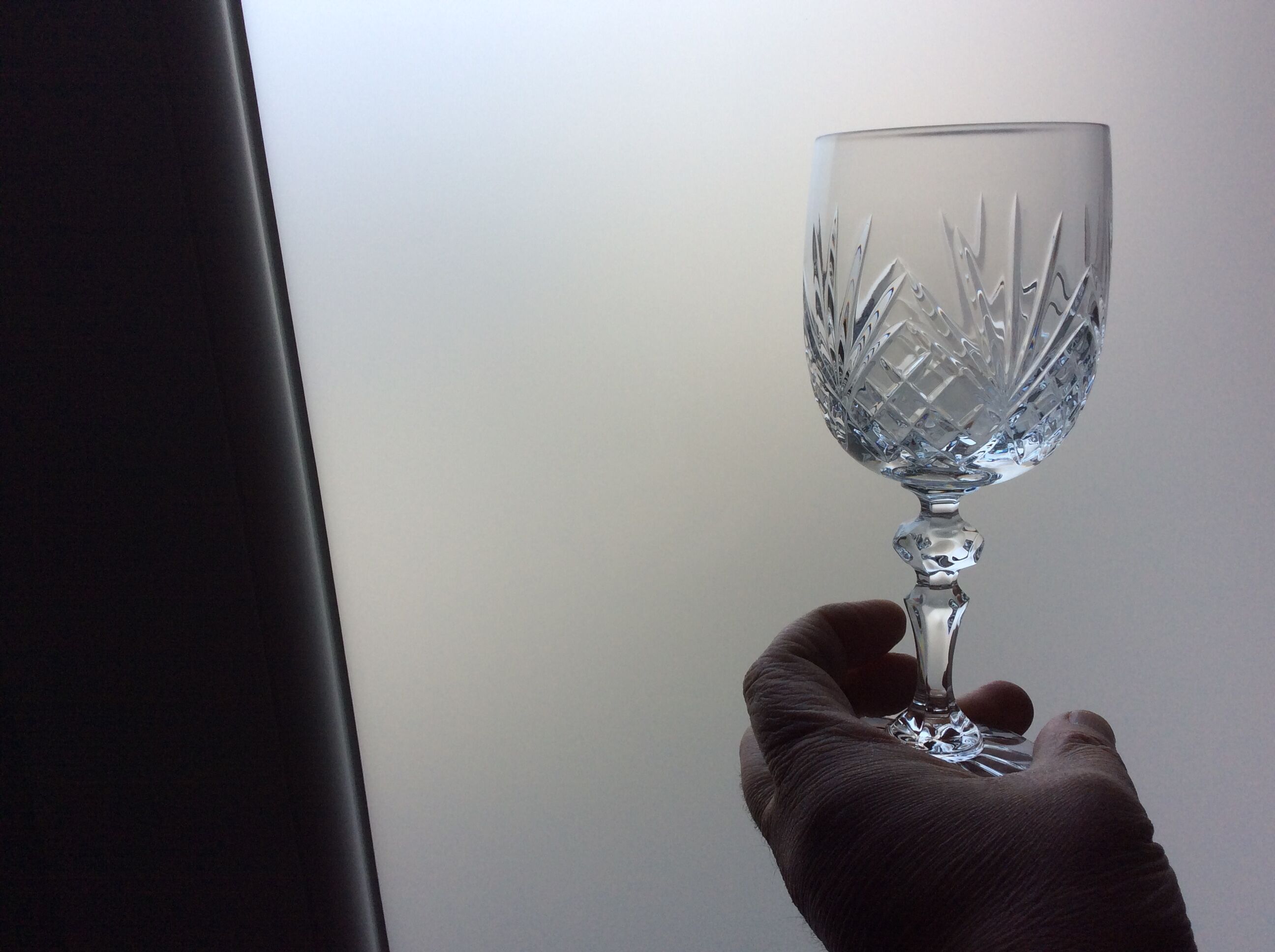 4 crystal wine glasses
