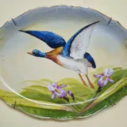 Antique decorative plate in porcelain – flying duck design