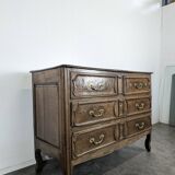 Provincial commode from the 18th century in oak